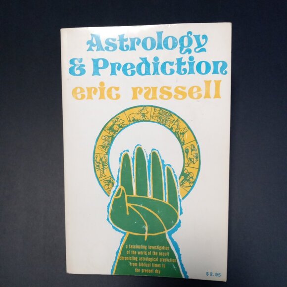 BOOK - ASTROLOGY & PREDICTION BY ERIC RUSSELL. USED PAPERBACK. 1ST PRINTING - Picture 1 of 4